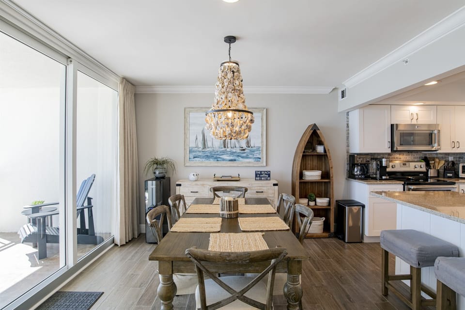 Dining area open to Kitchen