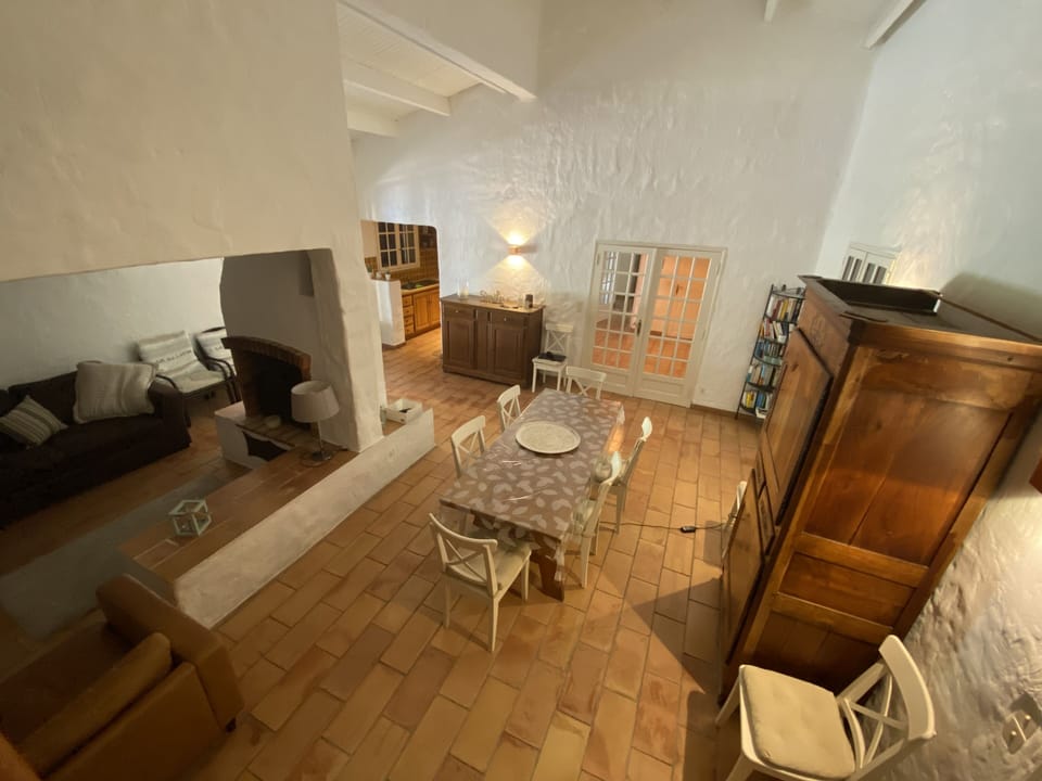 Vacation home with private pool and large grounds, beaches 25 minutes away House in Roquebrune-sur-Argens