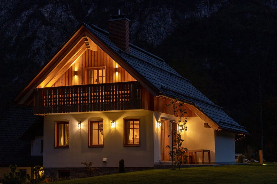 Alpine Chalet with Private SPA oasis, in the middle of Triglav National Park.