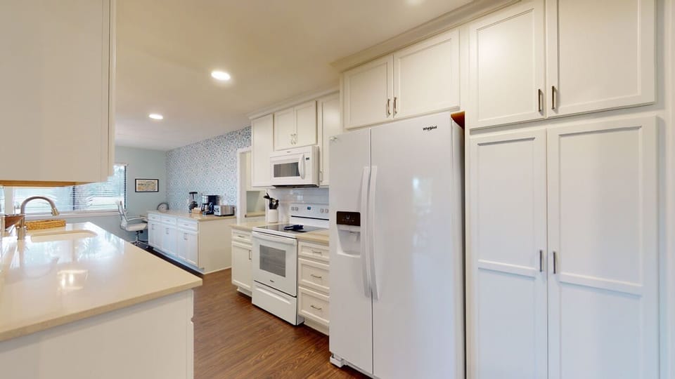 Fully Equipped Kitchen with Quartz Countertops