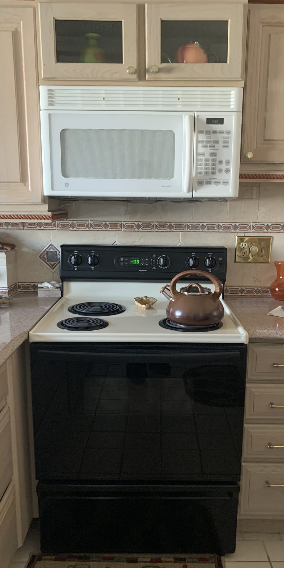 Stove/Microwave