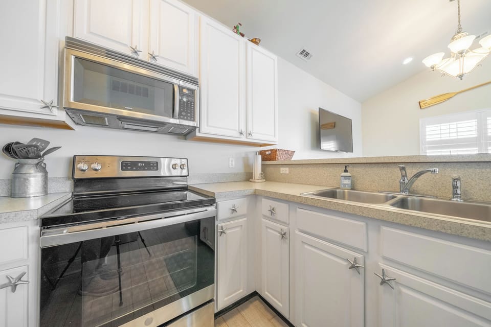 Fully stocked kitchen