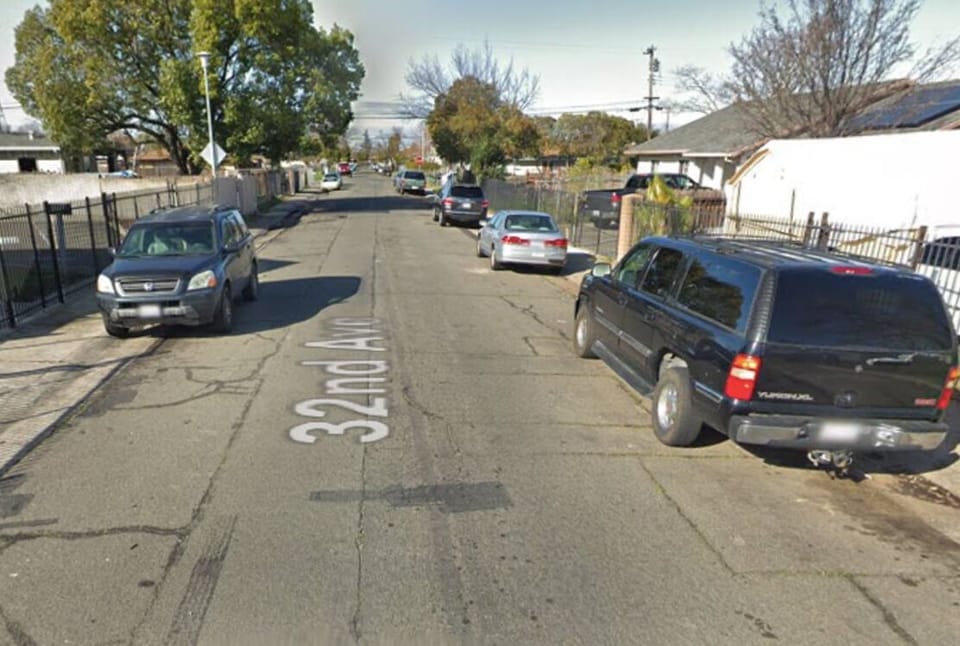 This south Sac neighborhood is not affluent. There are homeless in the area and some may be turned off by all the houses with security gates. However, my neighbors are incredibly nice and warm. I consider this place home and I hope you will too