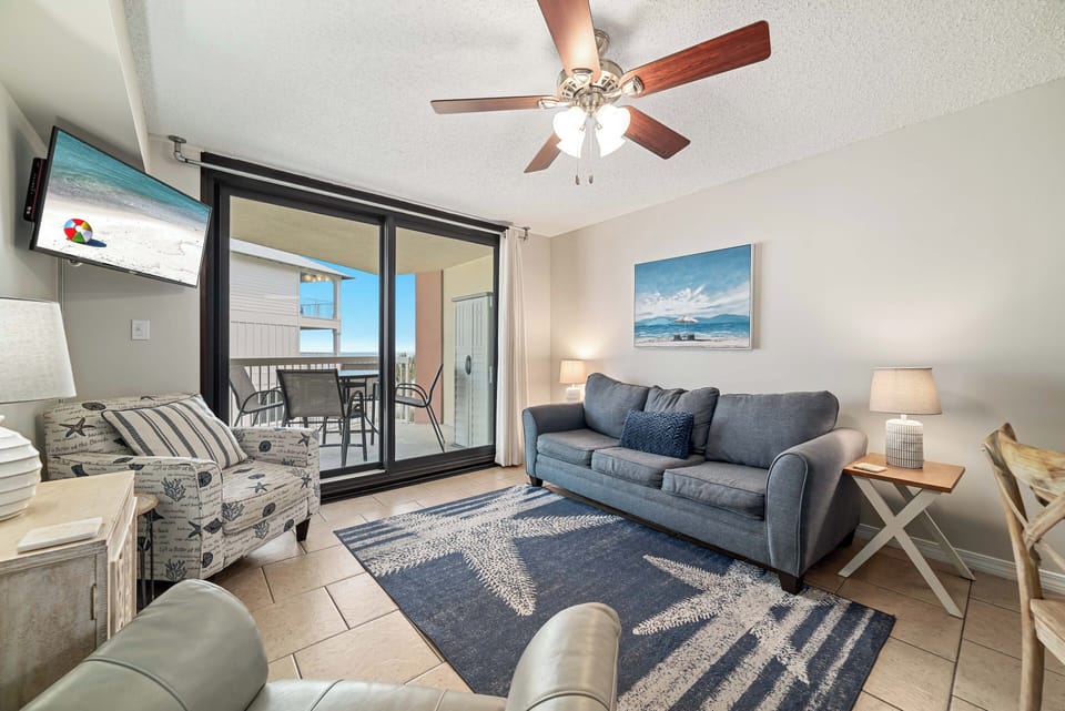 Welcome to Harbour Place 205!