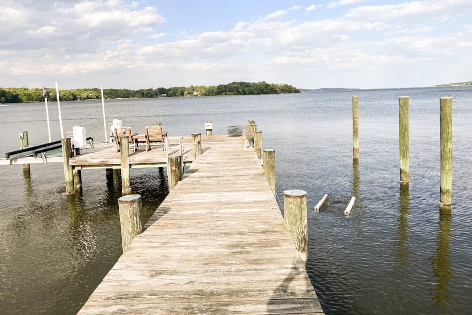 Use the crab pots in the boathouse and catching enough for a feast!
