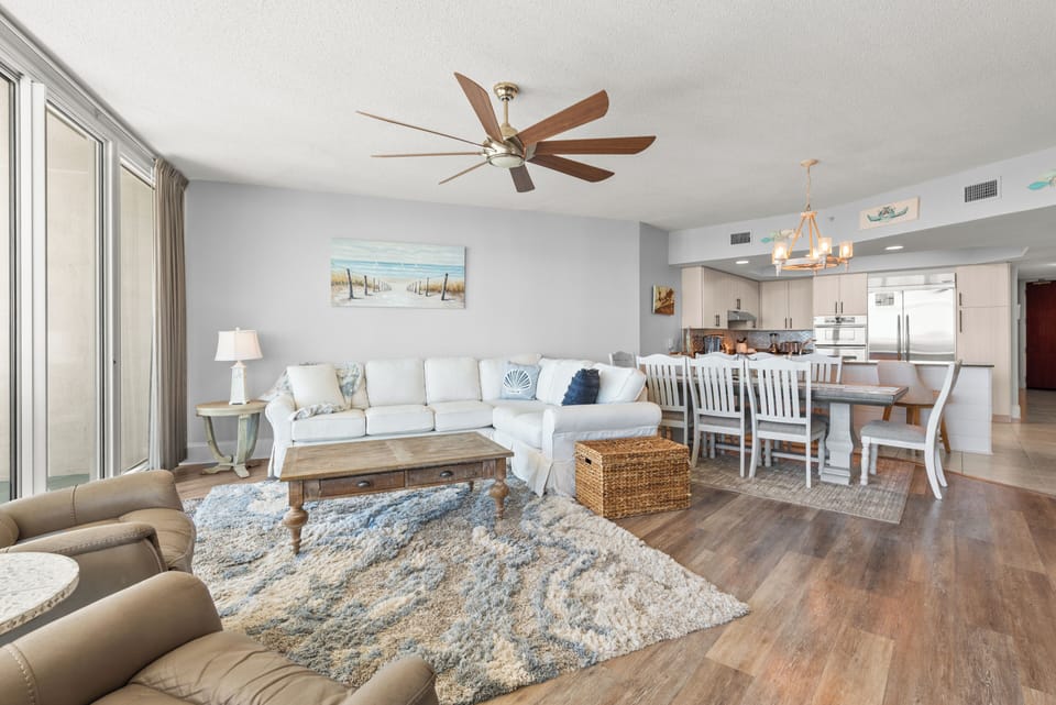 Caribe Resort B513 Living Room