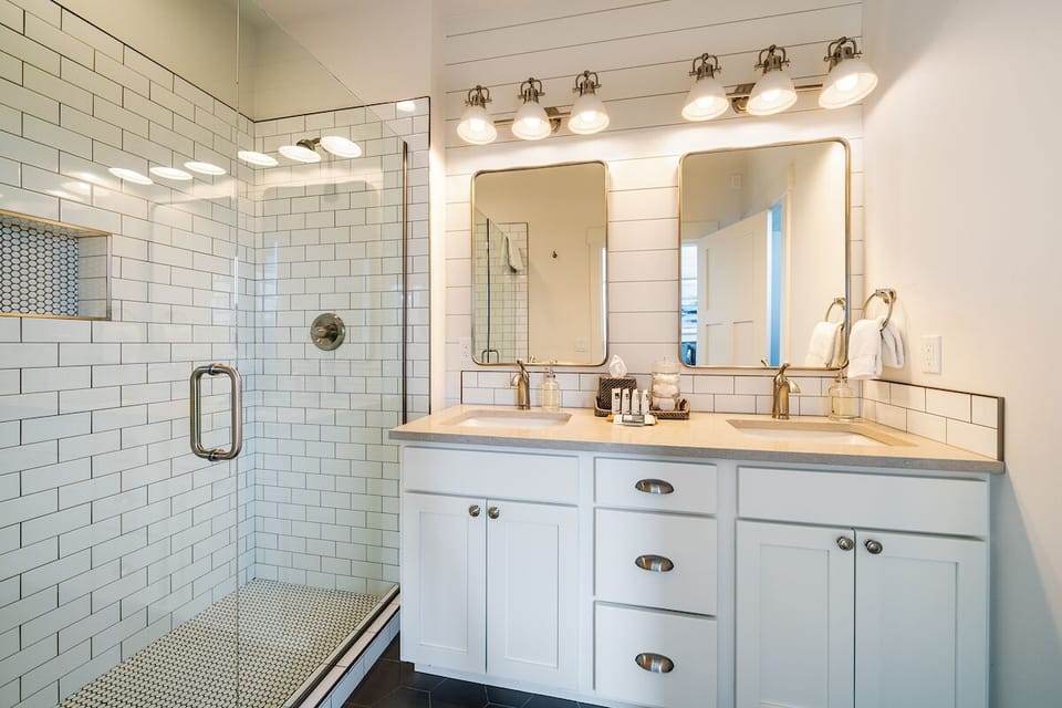 Master EnSuite Bathroom