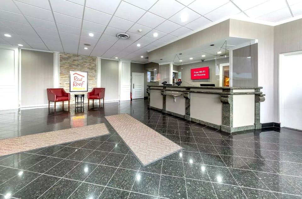 Arrive smoothly with a bright lobby and helpful front desk.