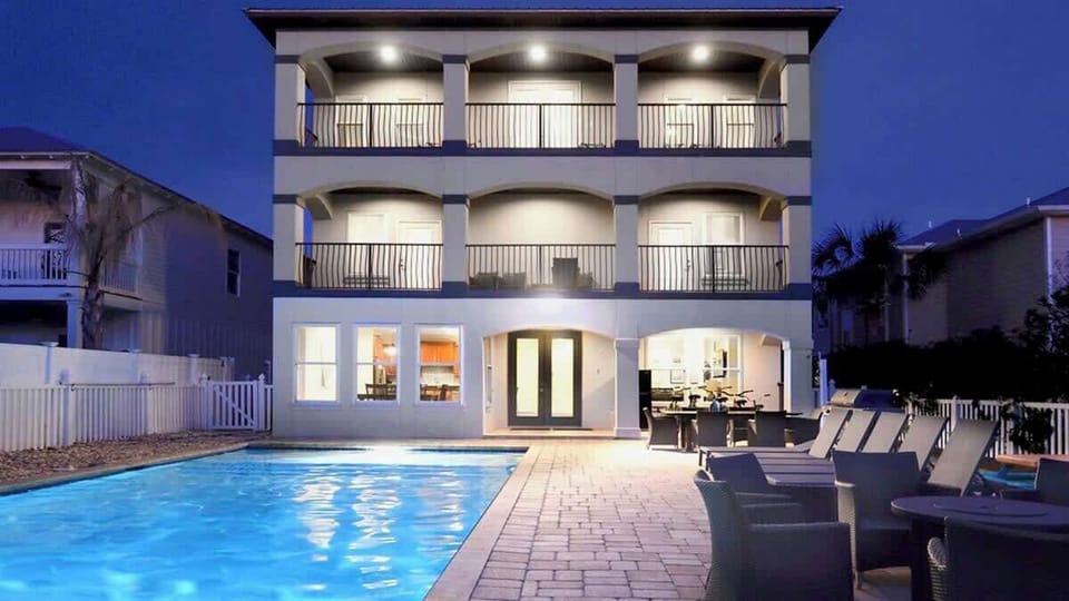 Gorgeous Night Views In the Backyard