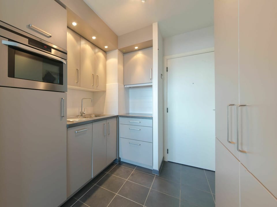 Cabinetry, Countertop, Building, Kitchen Appliance, House, Floor, Home Appliance, Interior Design, Wood