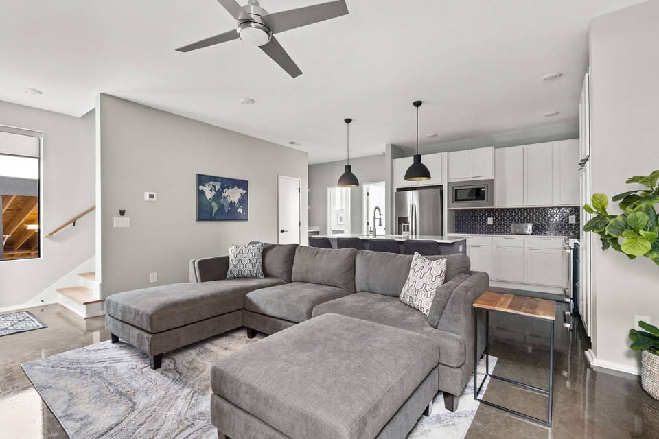 Myrtle D - Open Kitchen and Living Room
