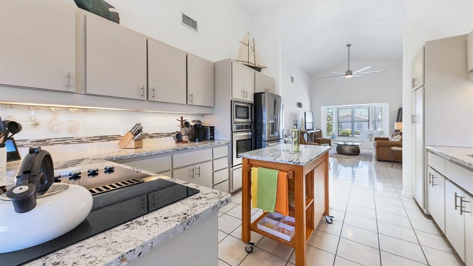 Whip up wonders: Our kitchen, where recipes come to life!