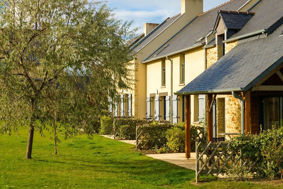 Holiday Home Exterior [summer]