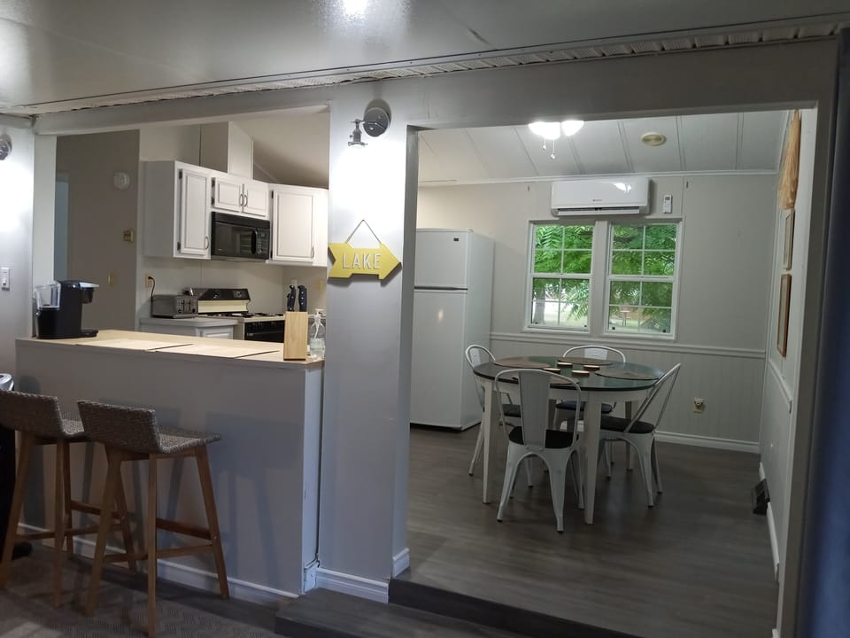 Kitchen and dining table
