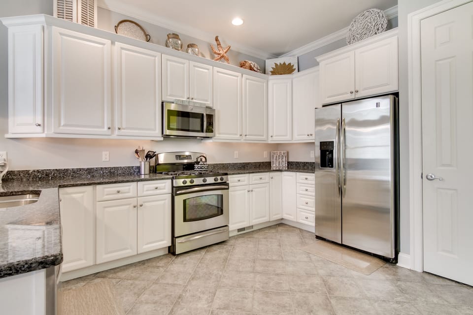 Fully Equipped Kitchen | Stainless Steel Appliances | Coffee Maker