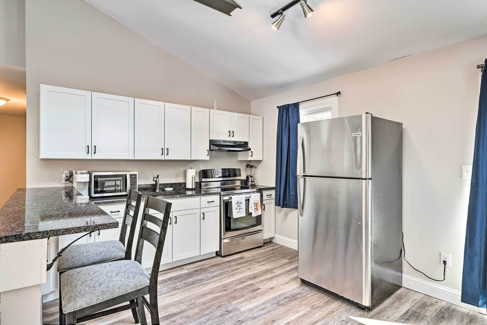 Well-Equipped Kitchen