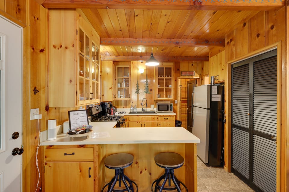 Kitchen | Well-Equipped
