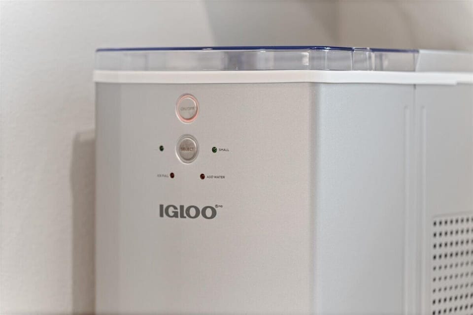 Ice Maker