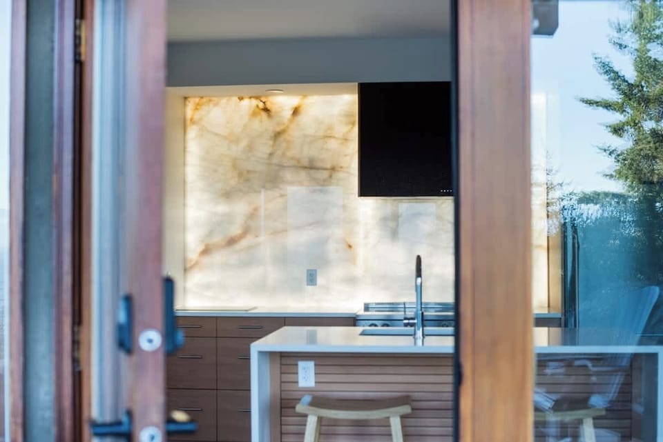 2 bedroom kitchen