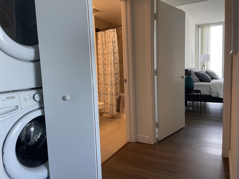 Washer & Dryer In-Unit