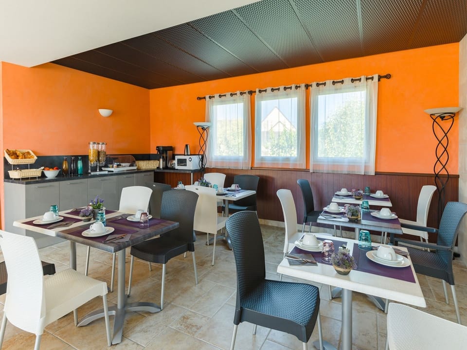 Holiday Park Facilities and Services 
