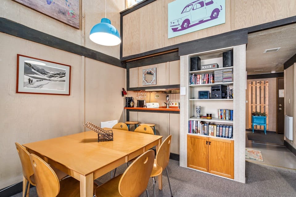 Furniture, Table, Indoors, Building, Dining Room