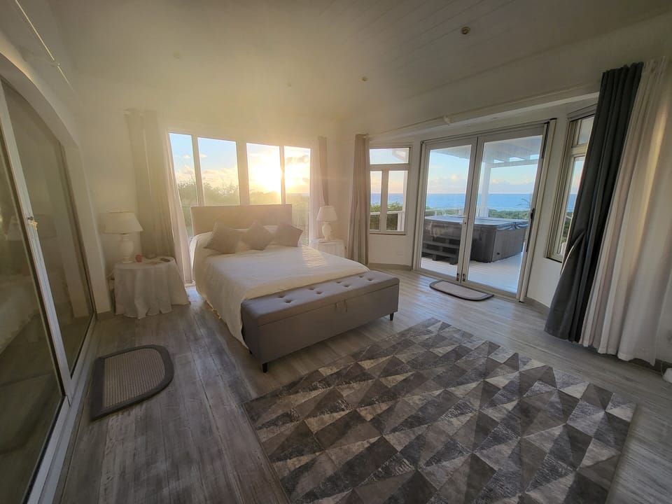 Flooring, Floor, Hardwood, Couch, Furniture