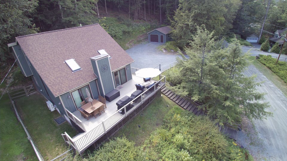 Large Deck 
