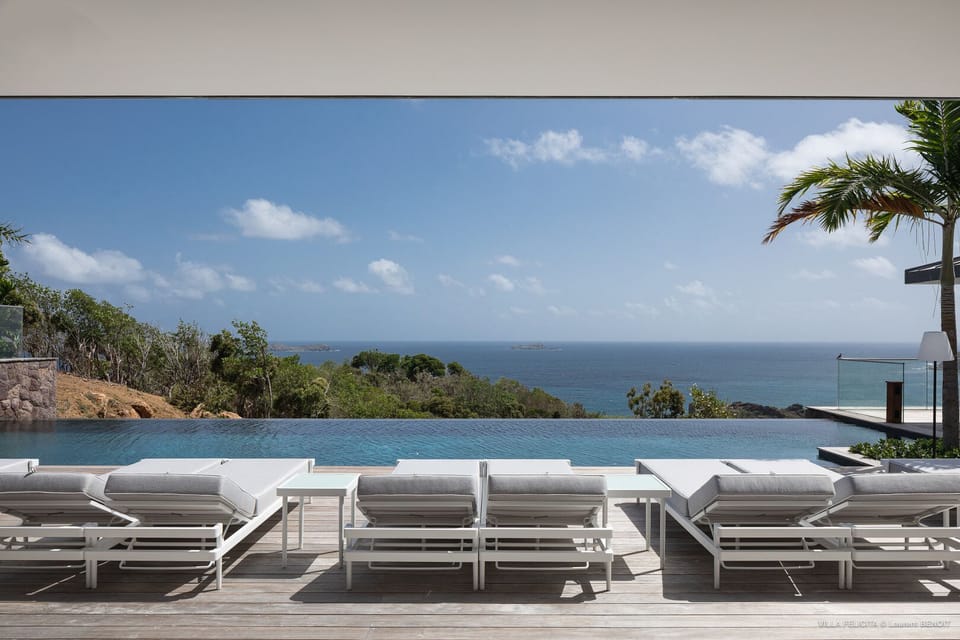 Pool & Terrace