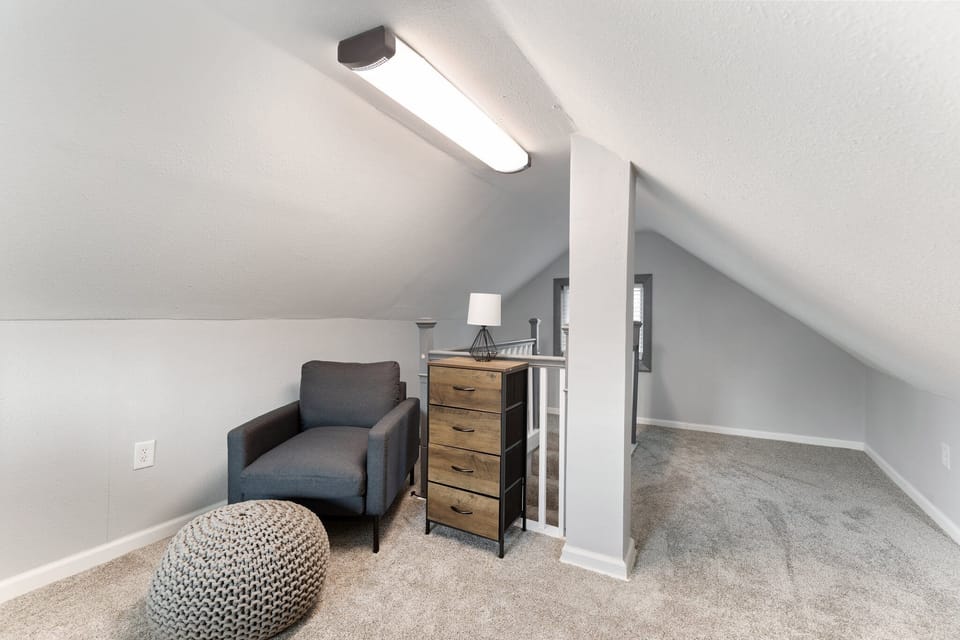 You can use this space as a comfy reading nook