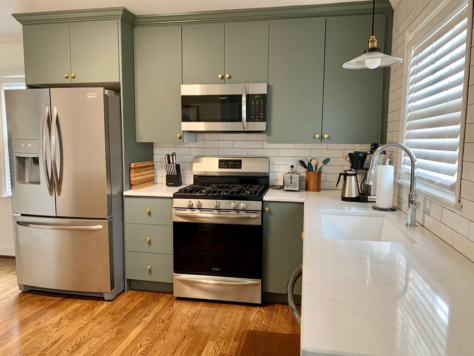 The completely remodeled kitchen is well-appointed with non-toxic cookware.