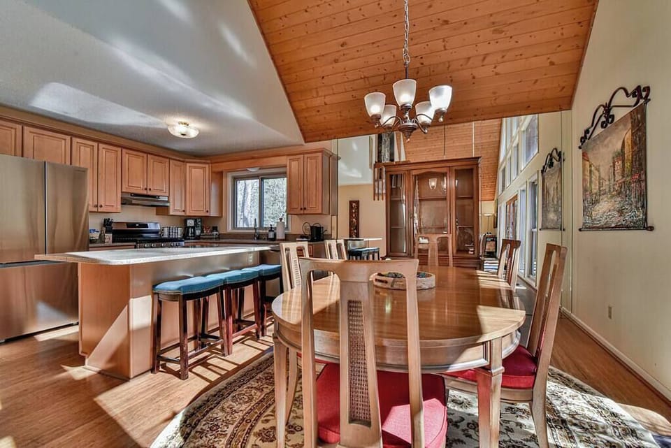 Kitchen and dining room