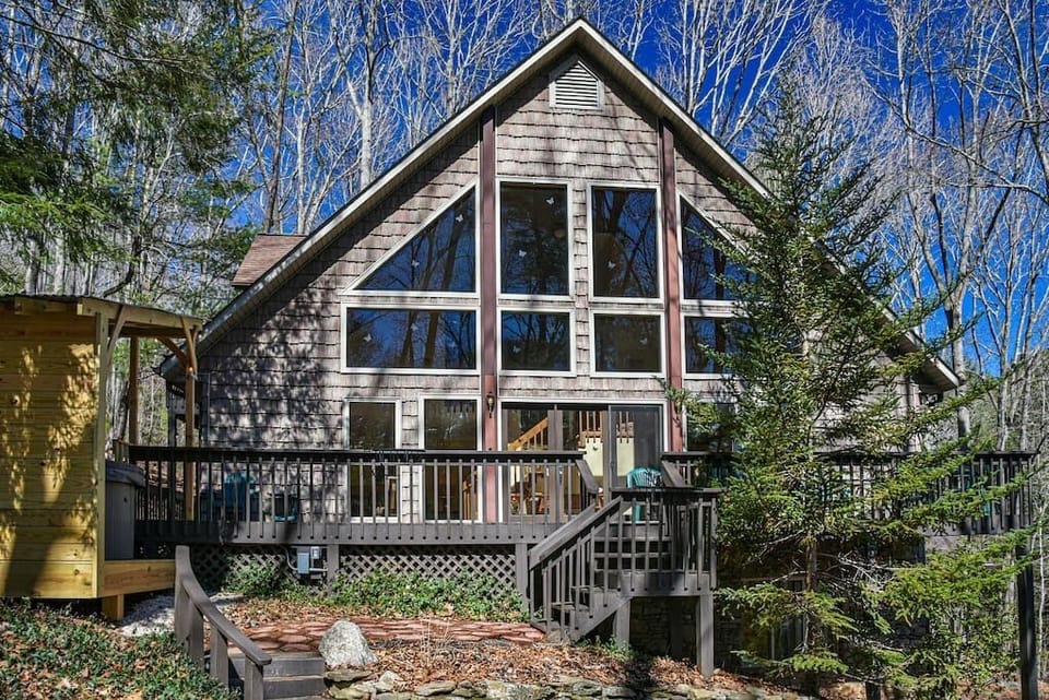 Welcome to The Camby Cabin!