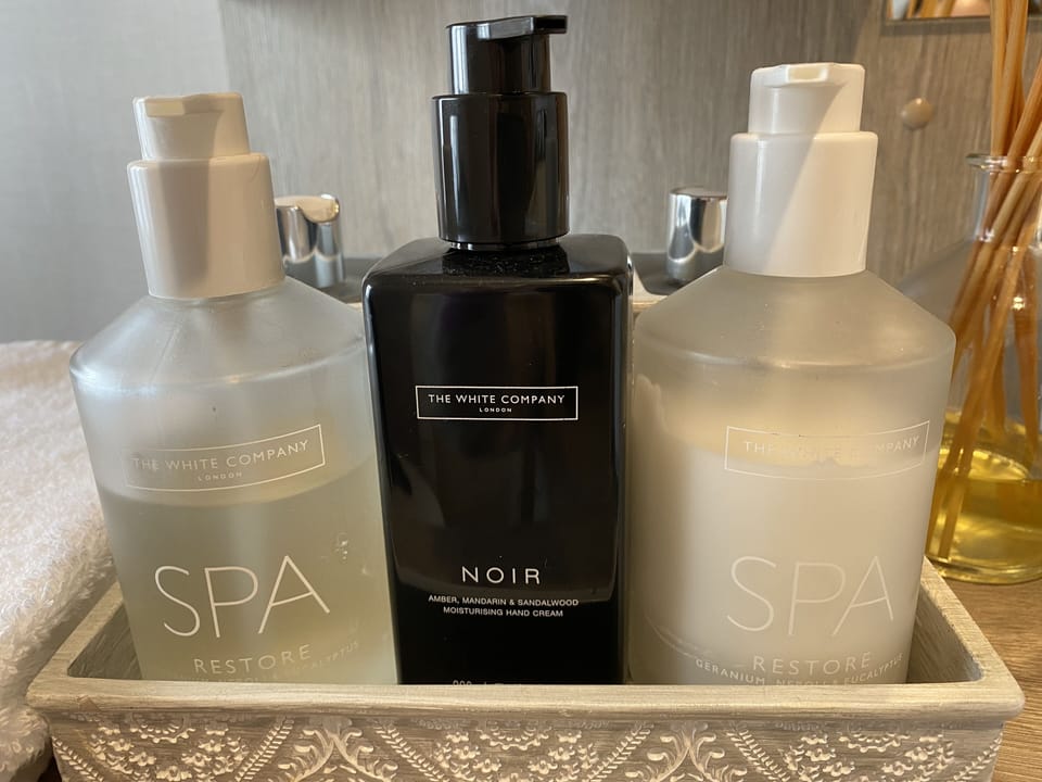 The highest quality luxurious products are provided at Twilight Lodge and Spa.