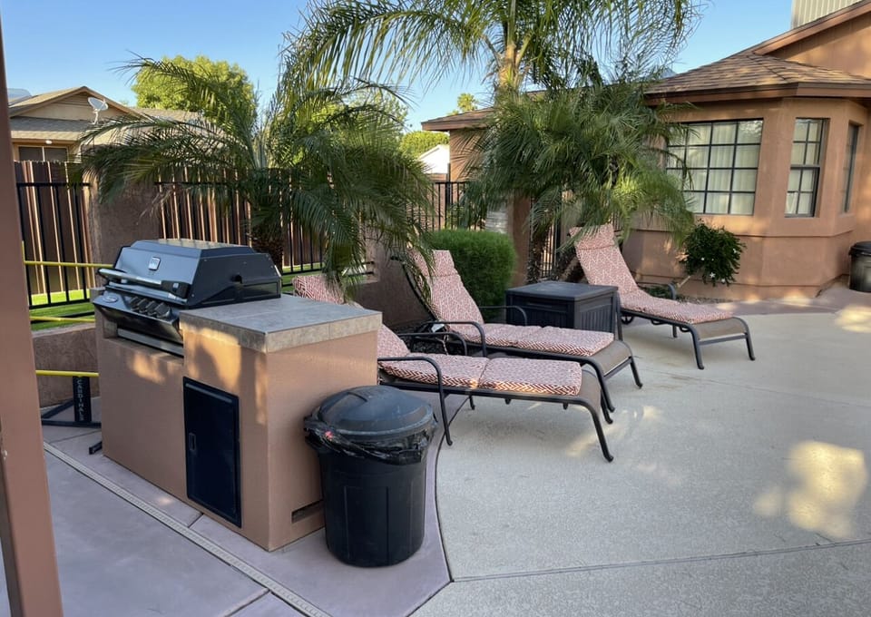 Large propane barbecue with counter 
