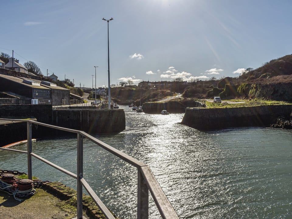 Surrounding area | Trem Y Werydd, Amlwch