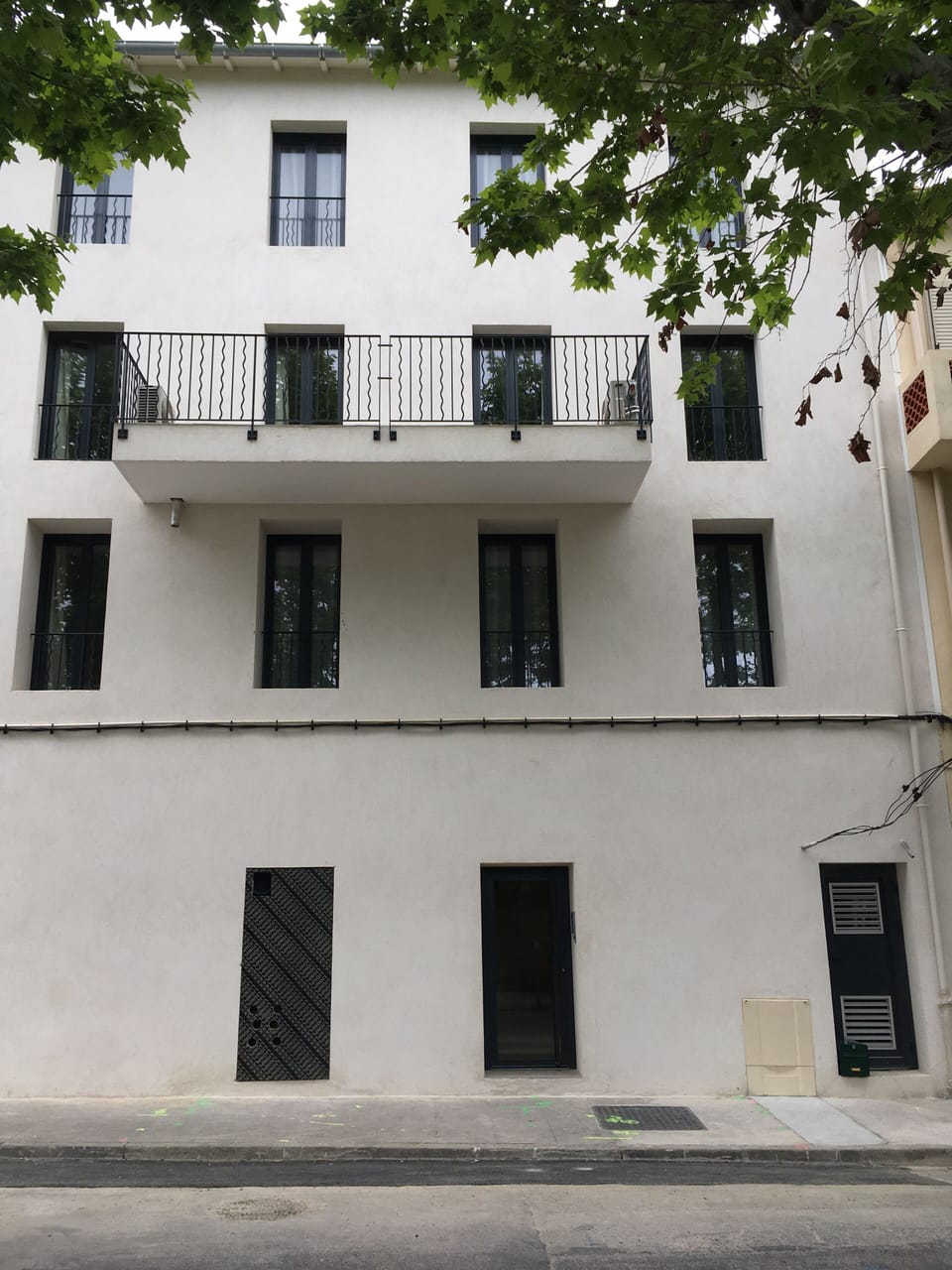 Entrance Avenue Paul Arène