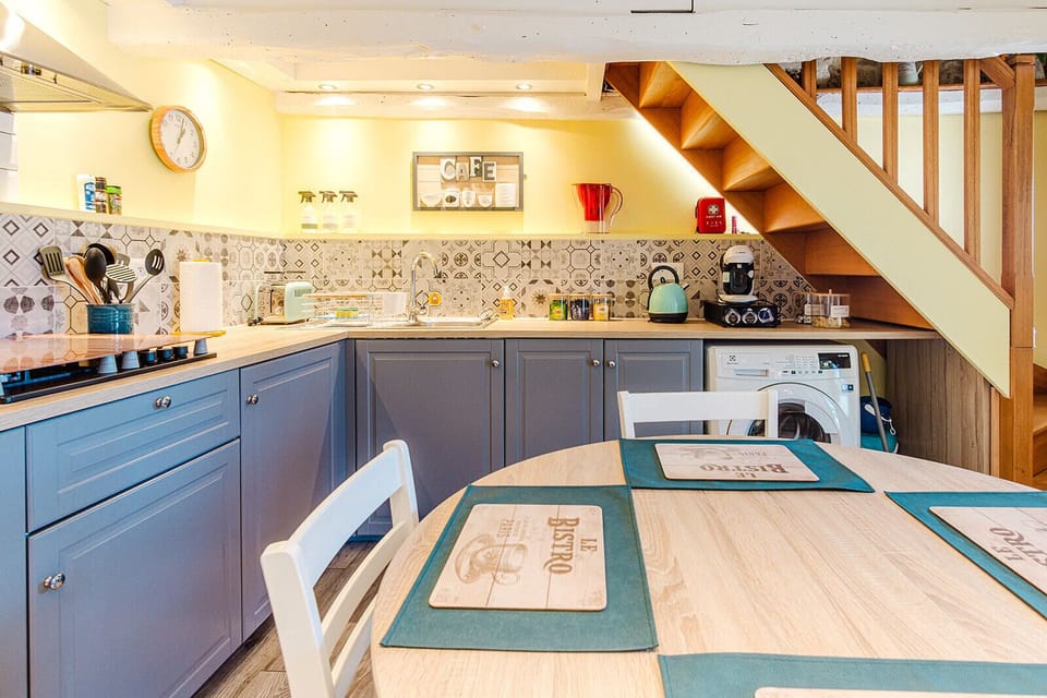 Wisteria Kitchen