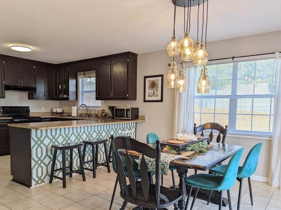 Big beautiful kitchen