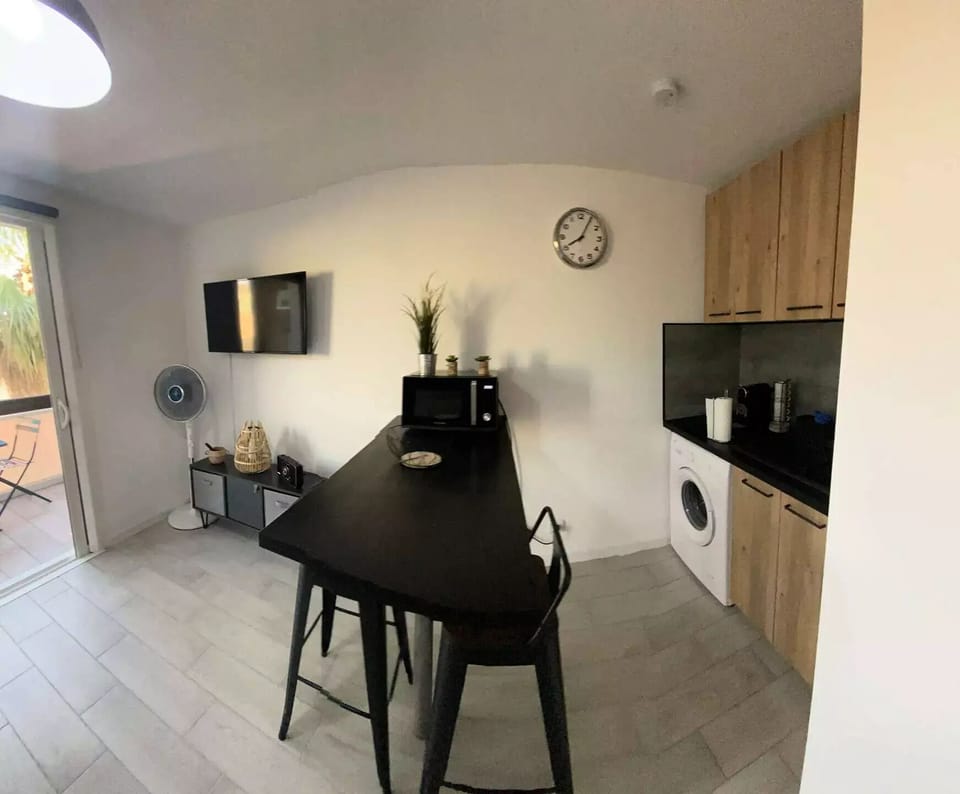 Cape Verde Residence - New 4 bed luxury apartment in Six Fours Les Plages Apartment in Six-Fours-les-Plages