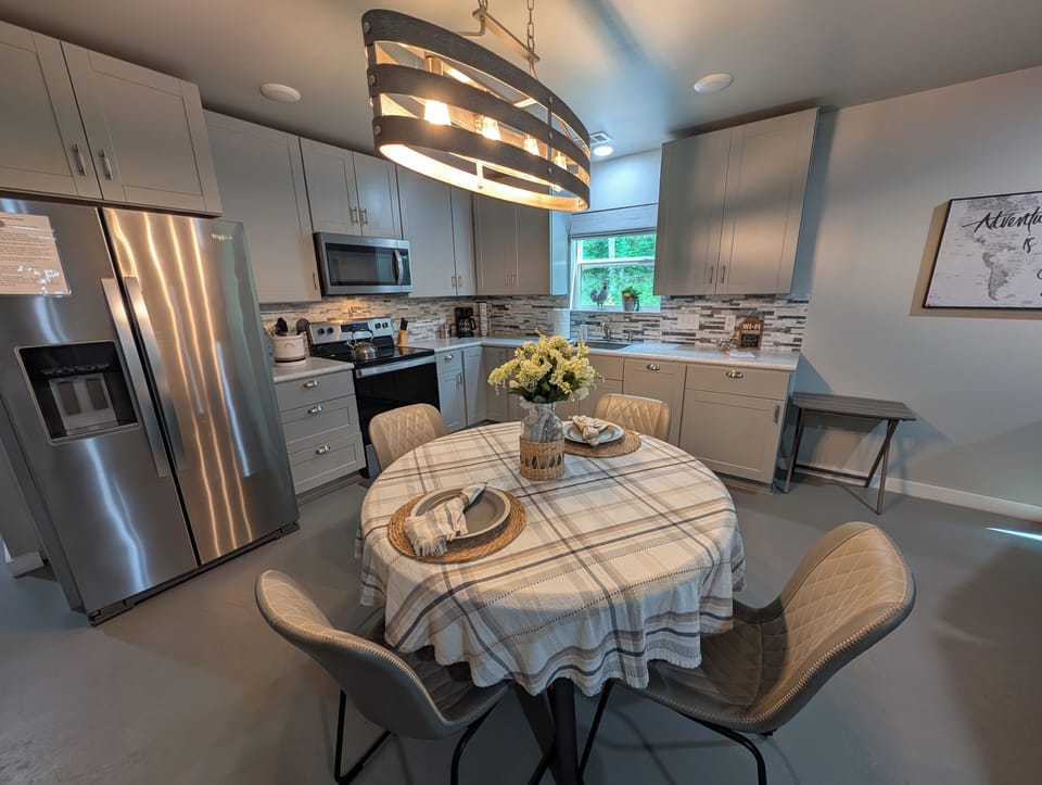 fully equipped kitchen with complimentary coffee, full size oven and  fridge