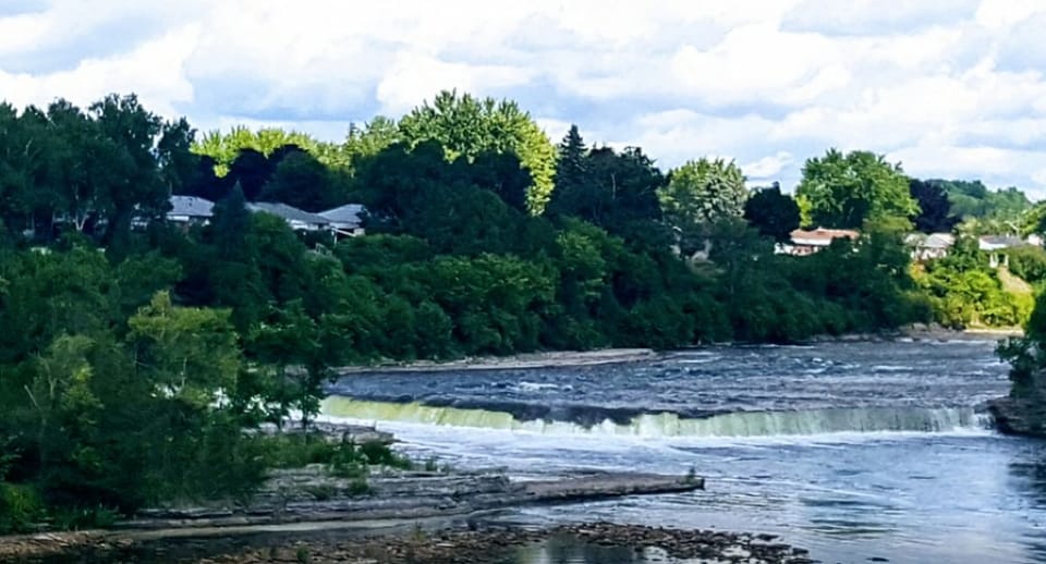 surrounding area 