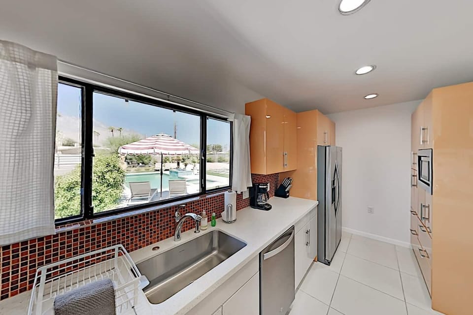 Kitchen area