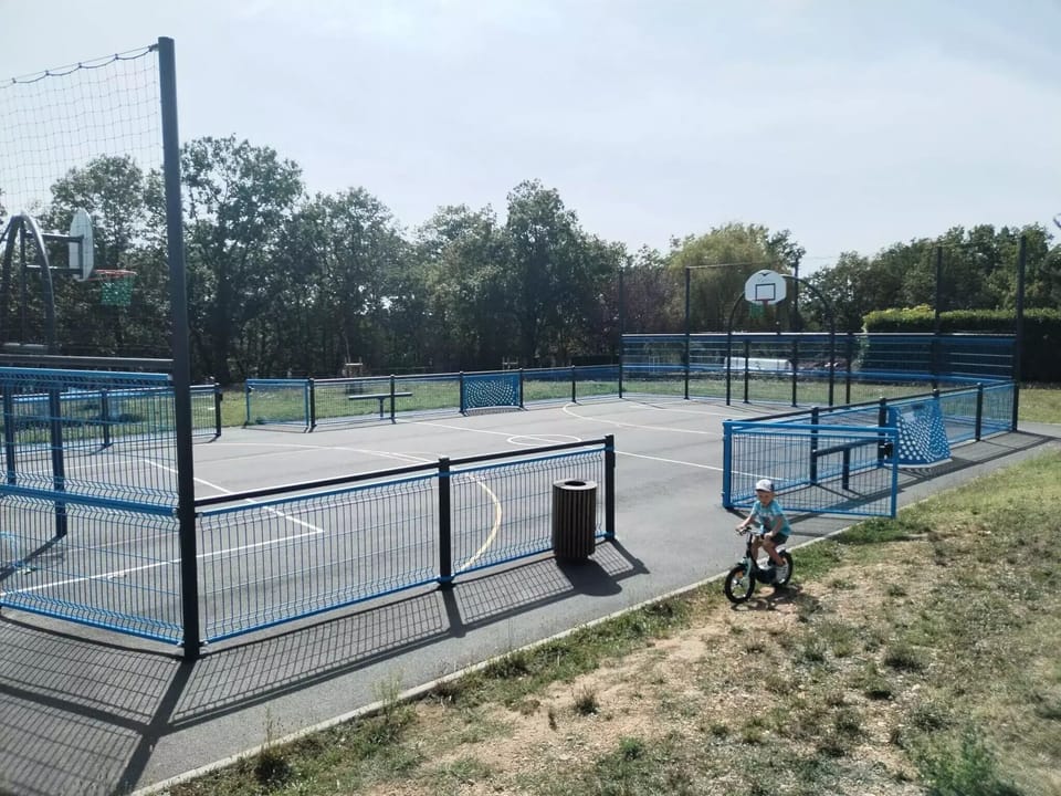 Sport court