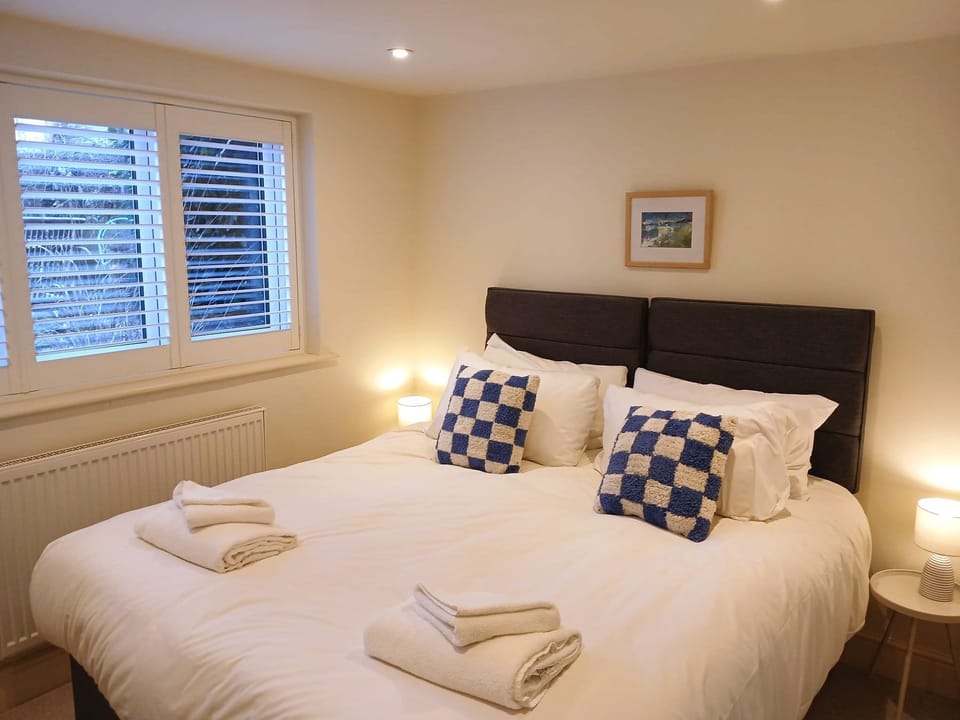 Zip & Link made into King Bed