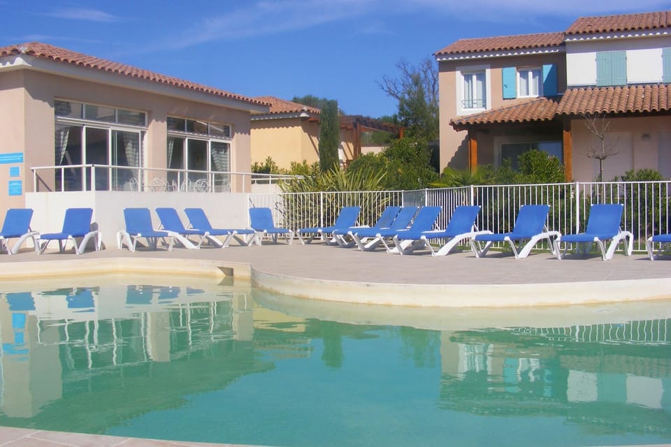 Holiday Home Swimming Pool