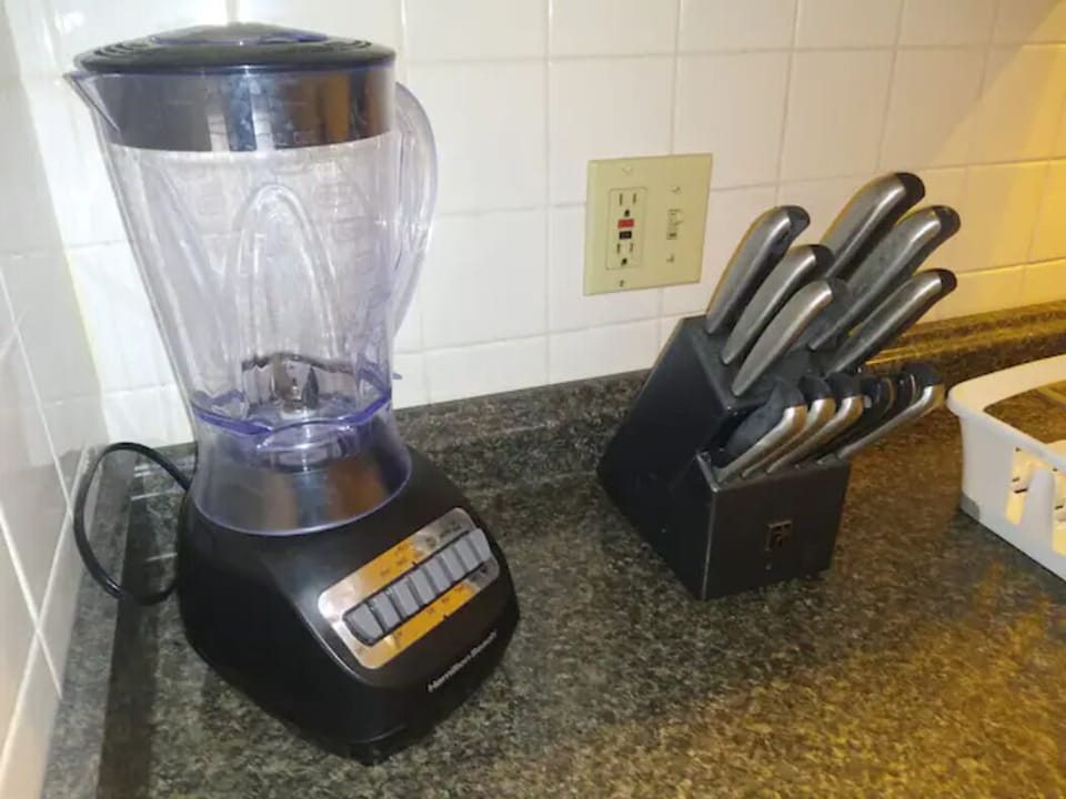 Blender and Knife Block