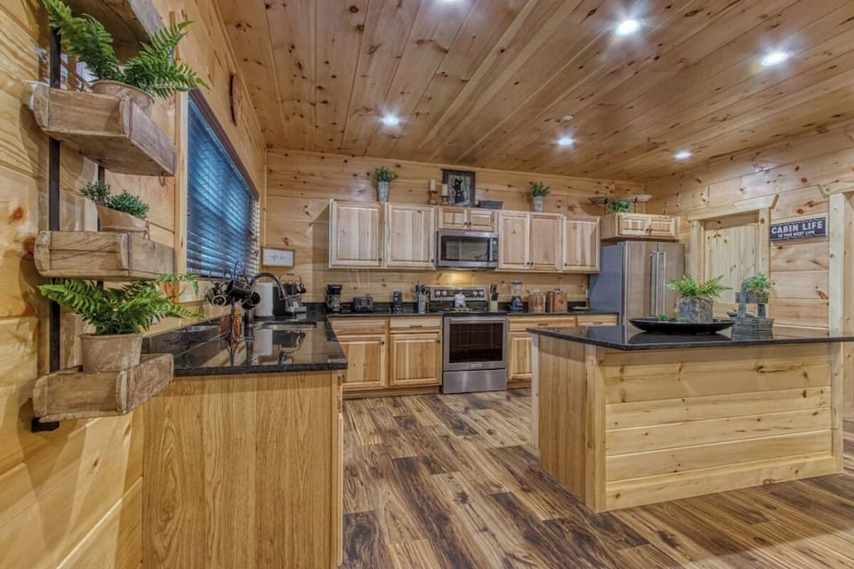 Sweet Mimosa Lodge's fully equipped kitchen