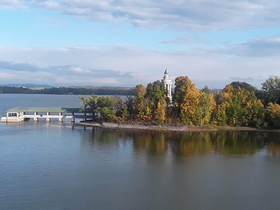Lighthouse and pier at the NY end of the bridge