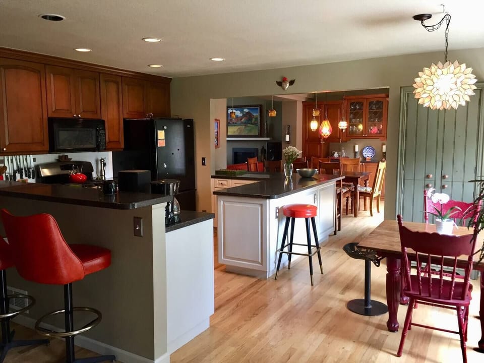 Spacious kitchen with tons of seating for a gathering